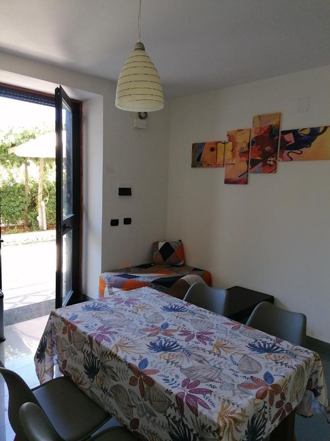 הוילה אג'רולה Il Cortiletto מראה חיצוני תמונה
