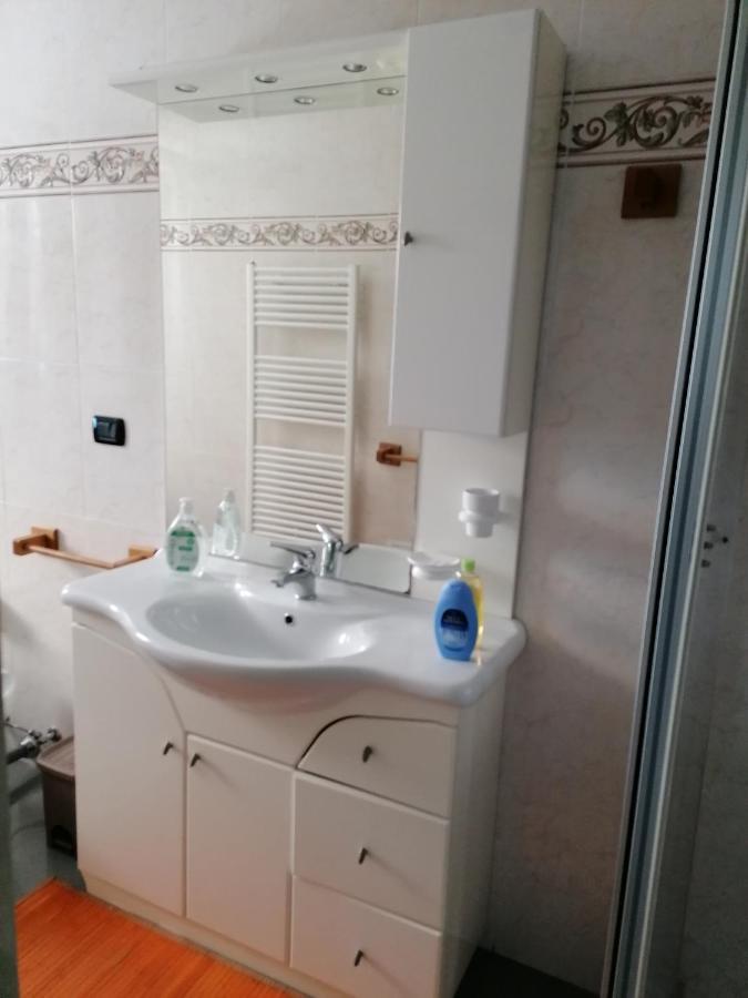 הוילה אג'רולה Il Cortiletto מראה חיצוני תמונה