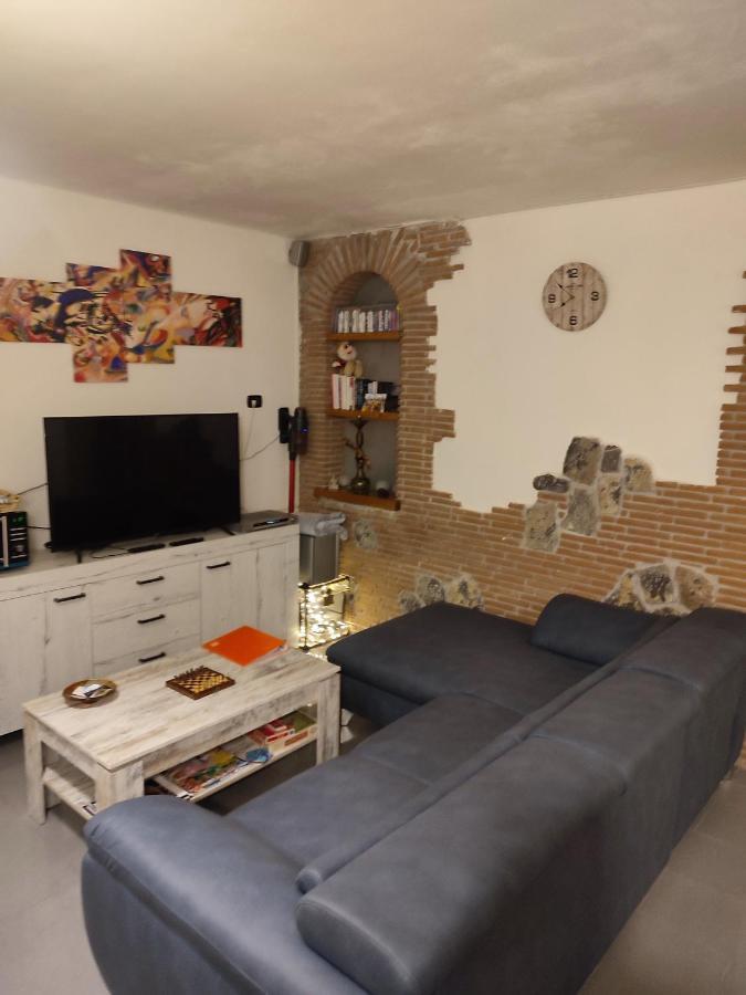 הוילה אג'רולה Il Cortiletto מראה חיצוני תמונה